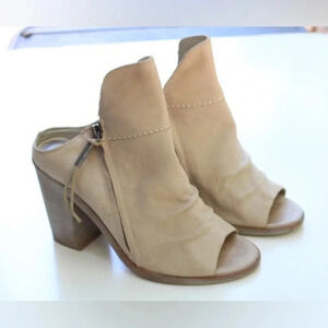 Dolce vita mules
